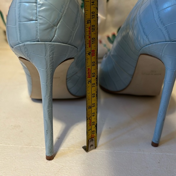 Steve Madden Women's Vala Pump in Light Blue Croco, Size 10 - Picture 5 of 6
